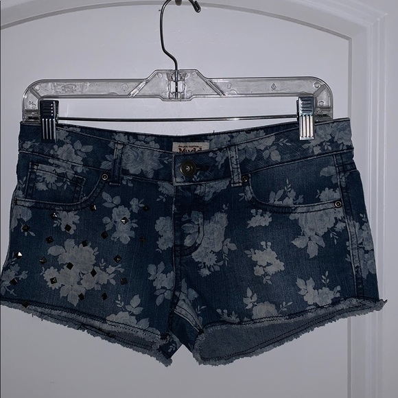Mudd Floral Jean Shorts - Picture 1 of 4